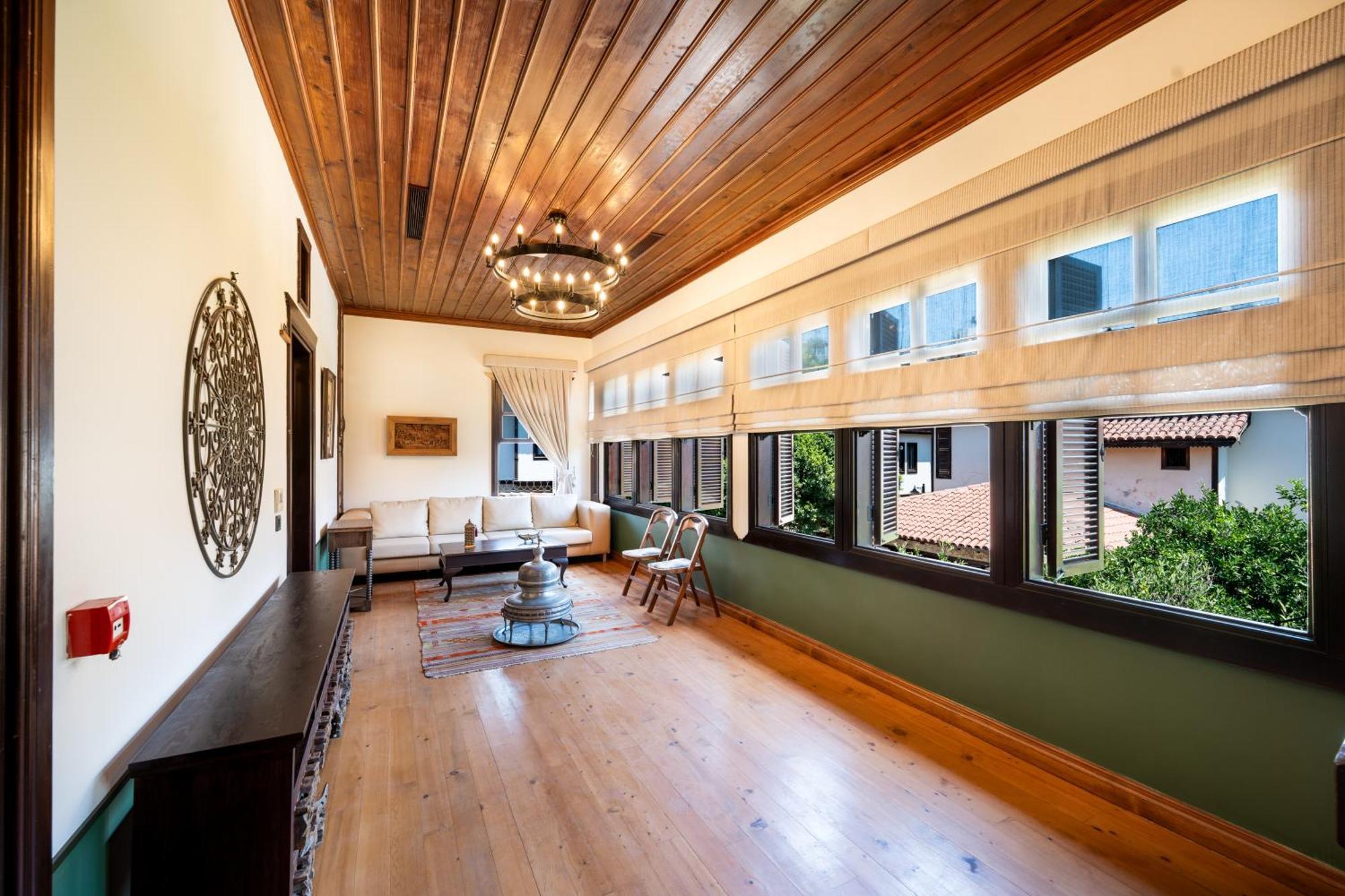 House 5 Hotel Αττάλεια Εξωτερικό φωτογραφία