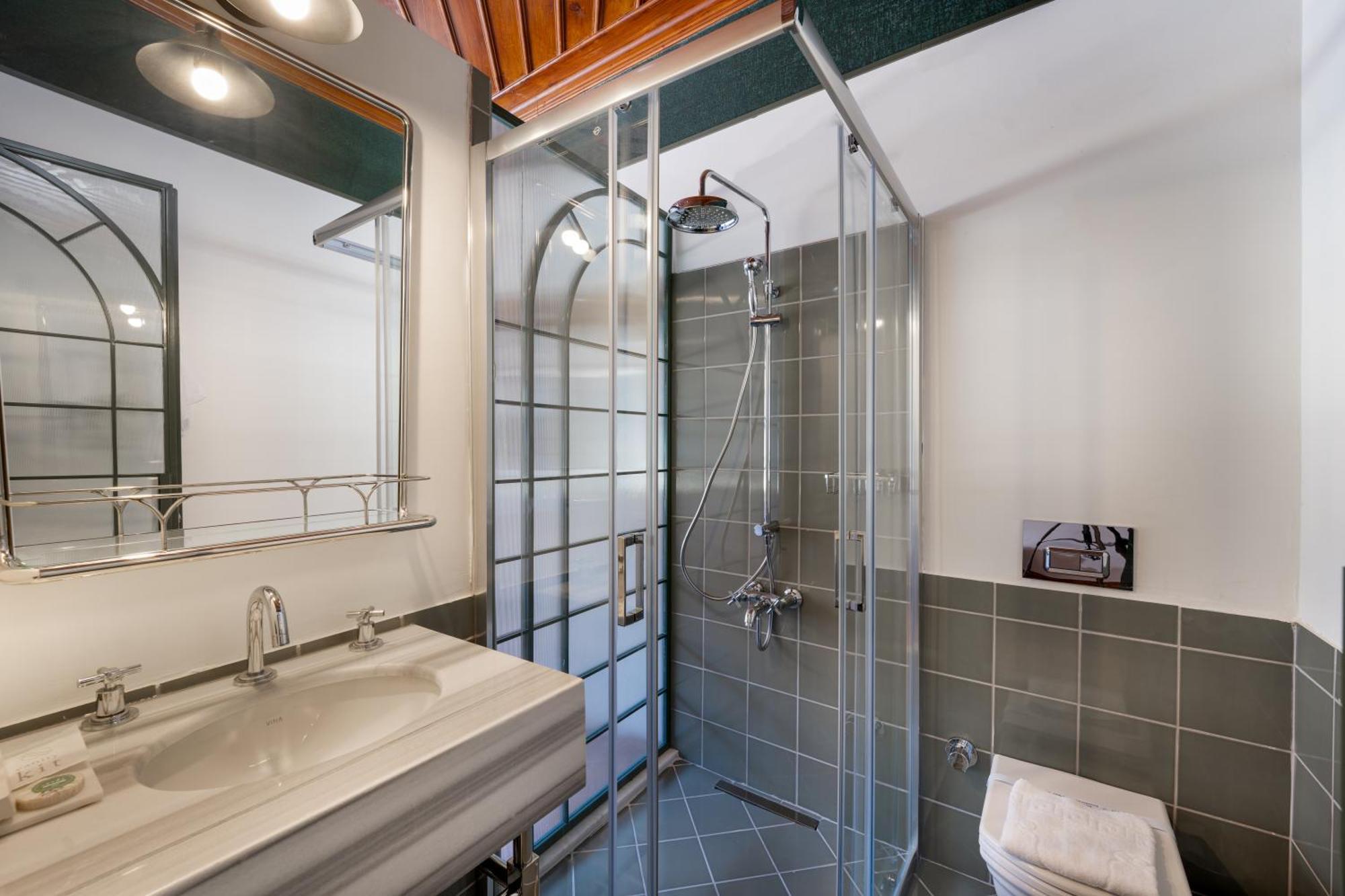 House 5 Hotel Αττάλεια Δωμάτιο φωτογραφία