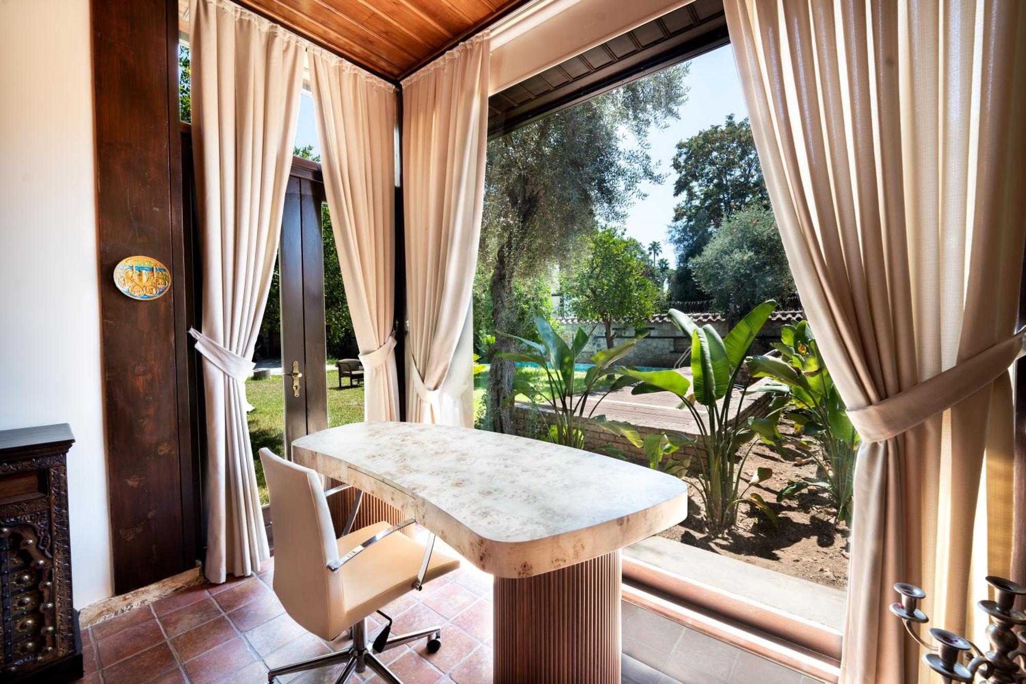House 5 Hotel Αττάλεια Εξωτερικό φωτογραφία